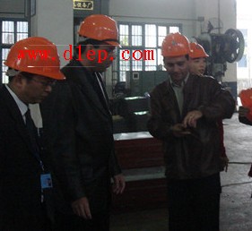 2008年与友人现场技术交流_副本_副本