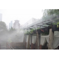 别墅花园绿化带人造雾工程好看吗