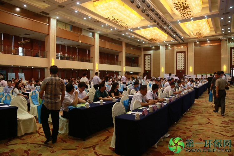邢台供需对接会现场图片