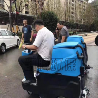 河南洗地机扫地机生产厂家 小型商场超市酒店洗地机应用